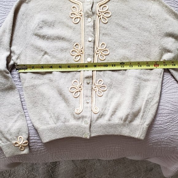 Vintage Ladies Cardigan - Picture 8 of 9